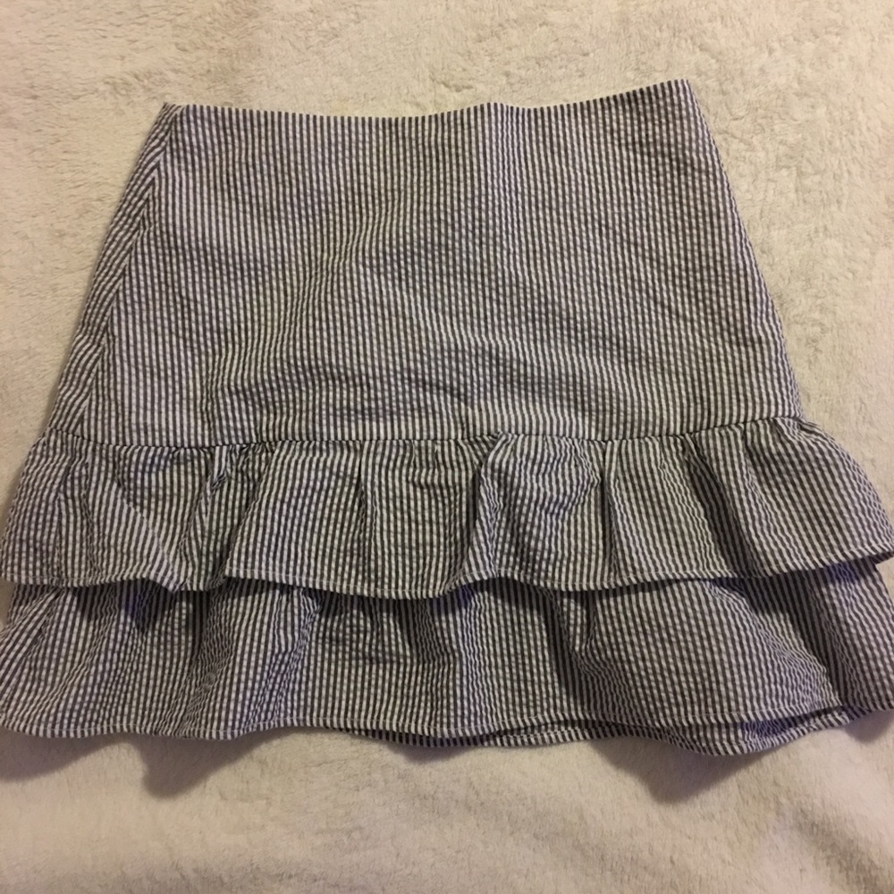 Brand new ruffled skirt NWT
